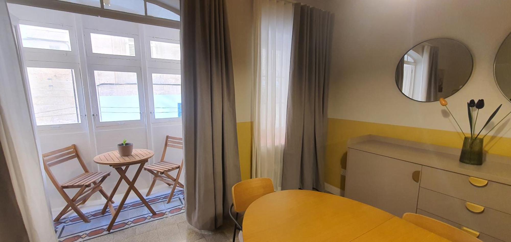 Capital No1 - Zekka Apartment