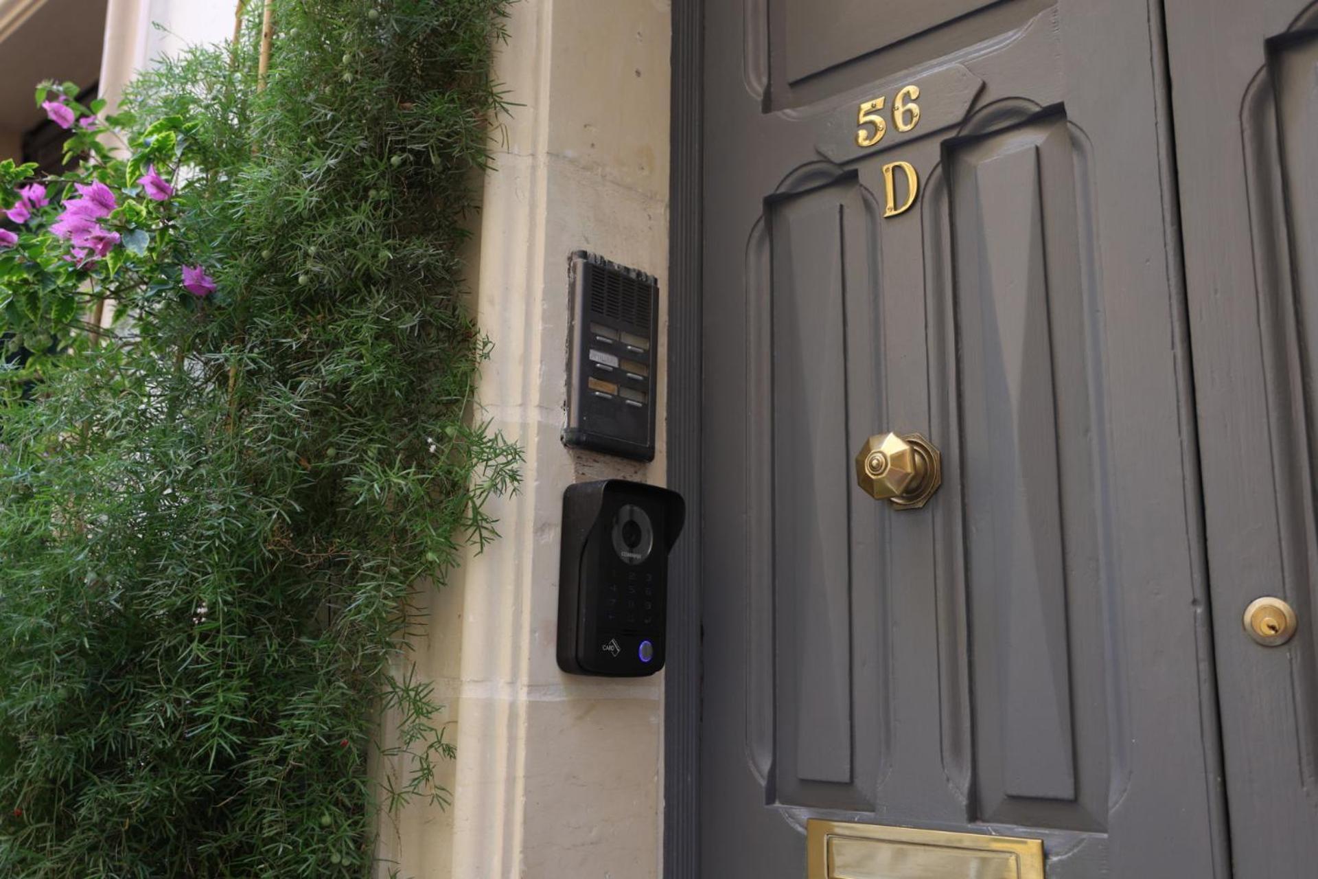 In Style * Valletta