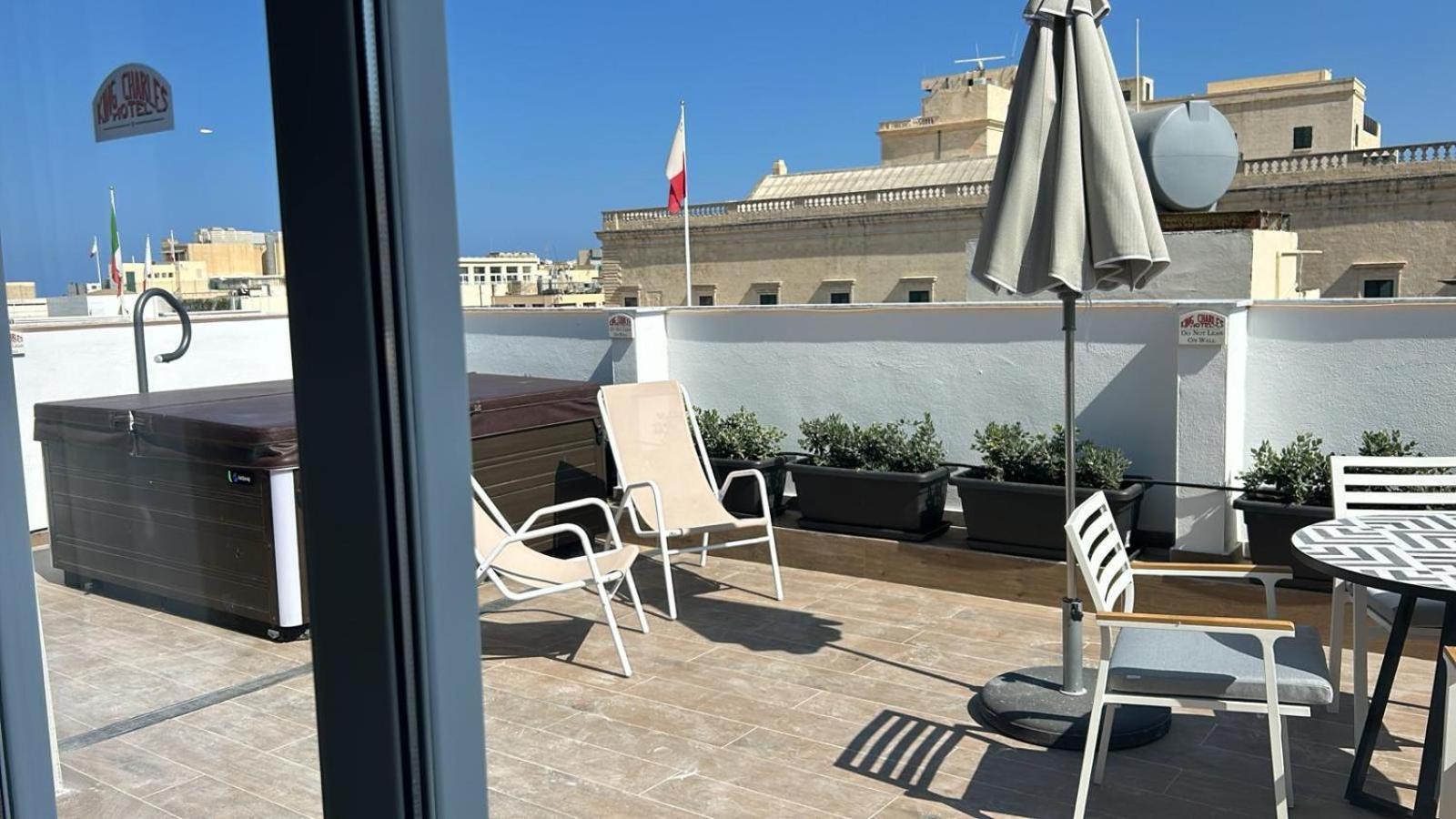 King Charles * Valletta