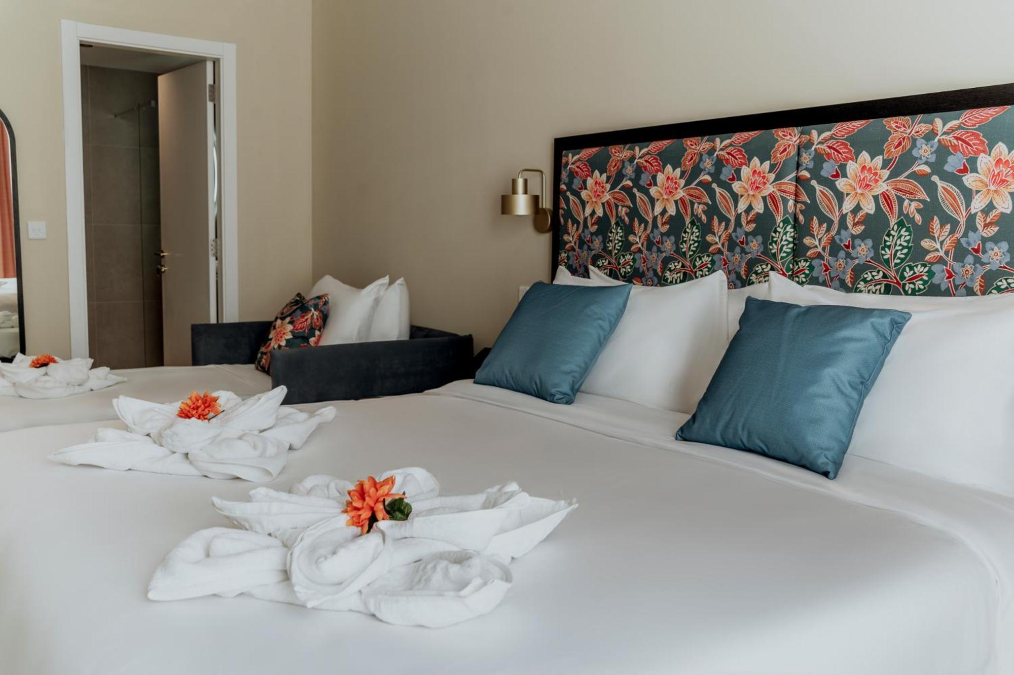 King Charles Hotel