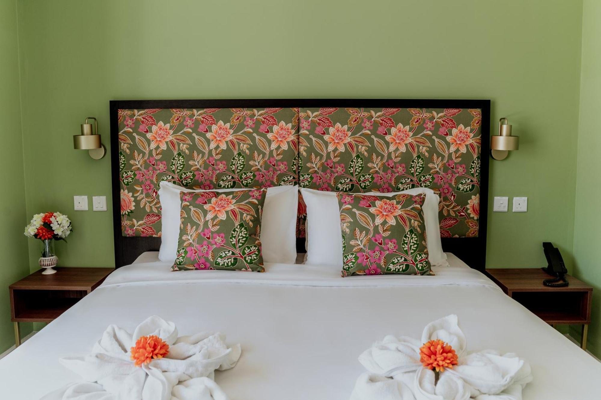 King Charles Hotel