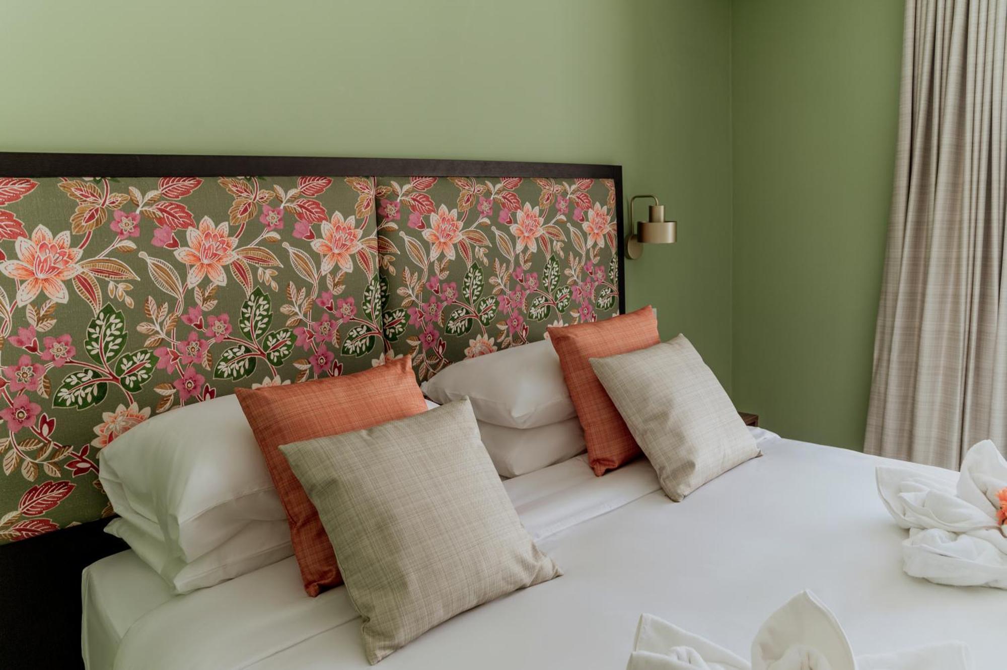 King Charles Hotel