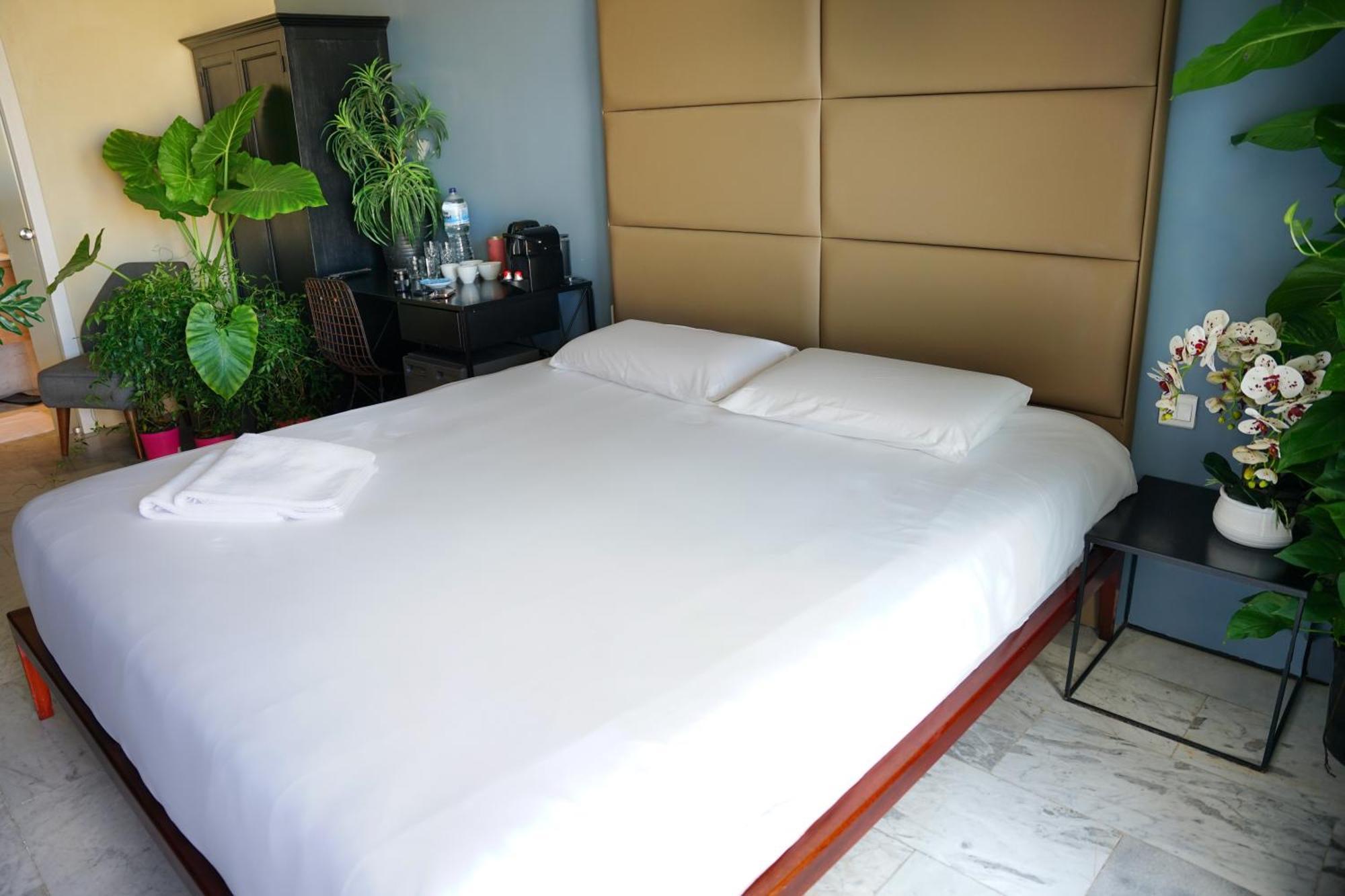 Valhalla Boutique 5*