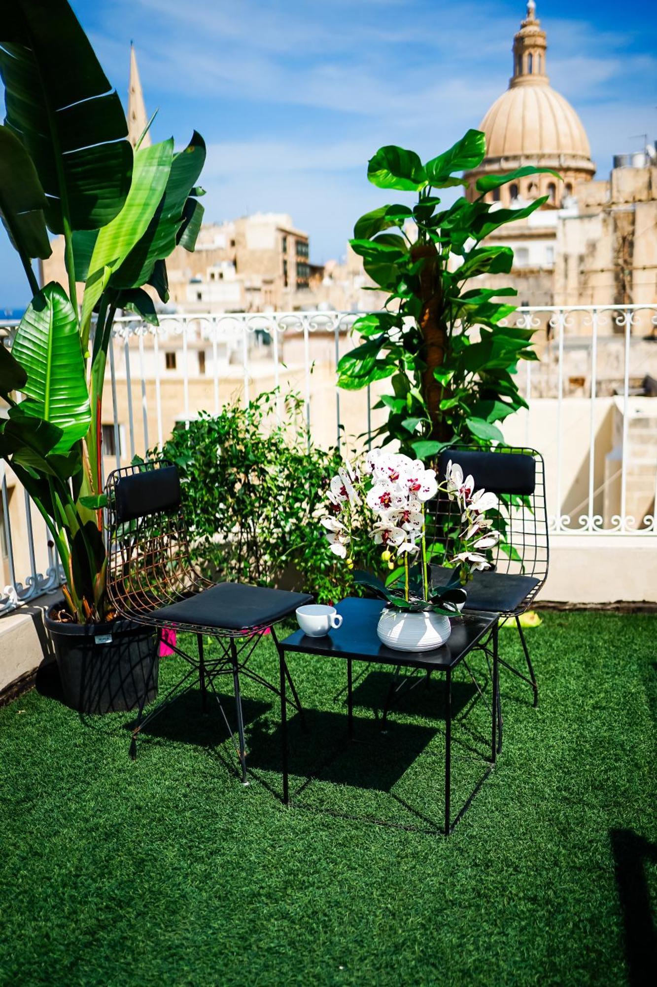 Valhalla Boutique 5*