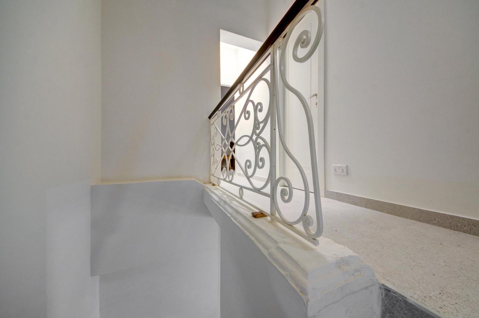 Apartment Beautiful, Designer 2br In Heart Of By 360 Estates Valletta