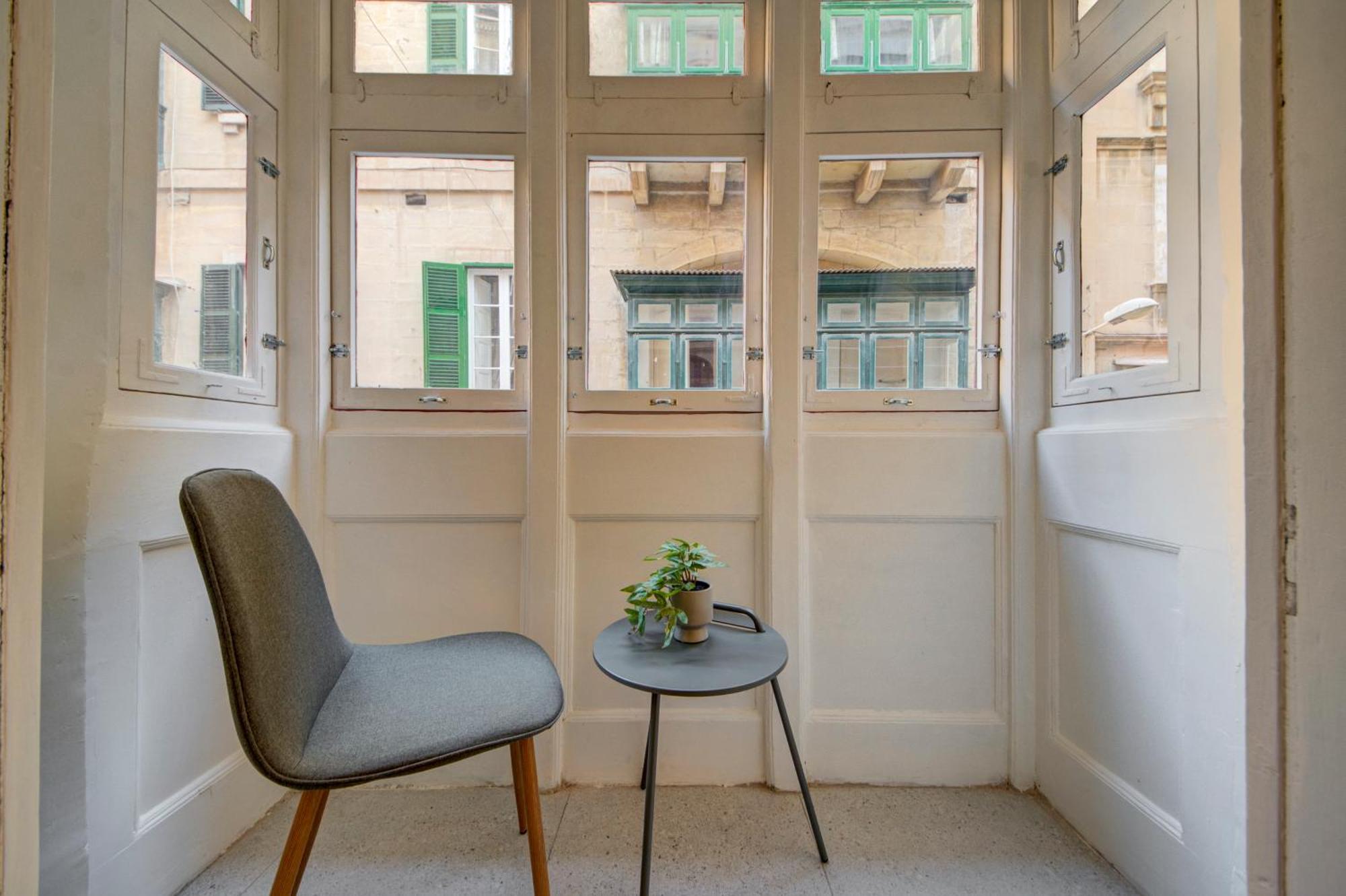 Beautiful, Designer 2br In Heart Of By 360 Estates Valletta