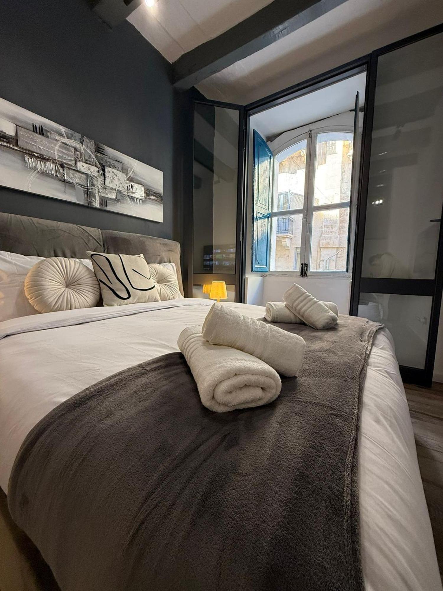 Iconic Apartamento Valeta