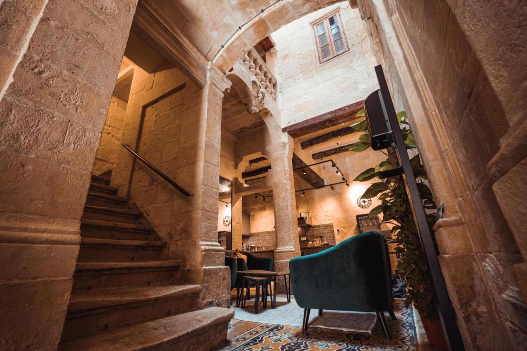 Luxury Year 1500s Palazzino In - Beautiful Rooftop Lounge Villa