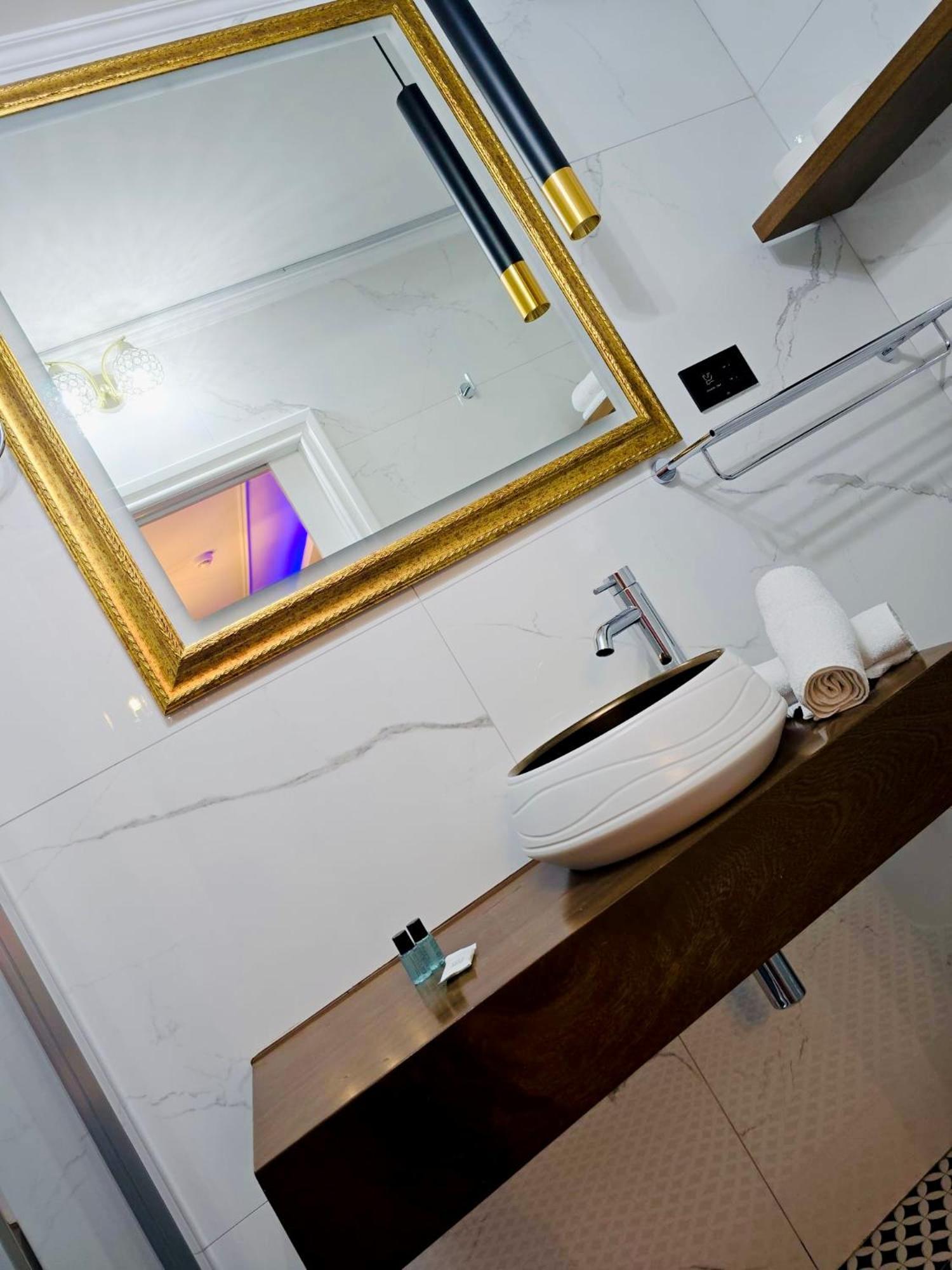 Guest house Luciano Boutique 2*