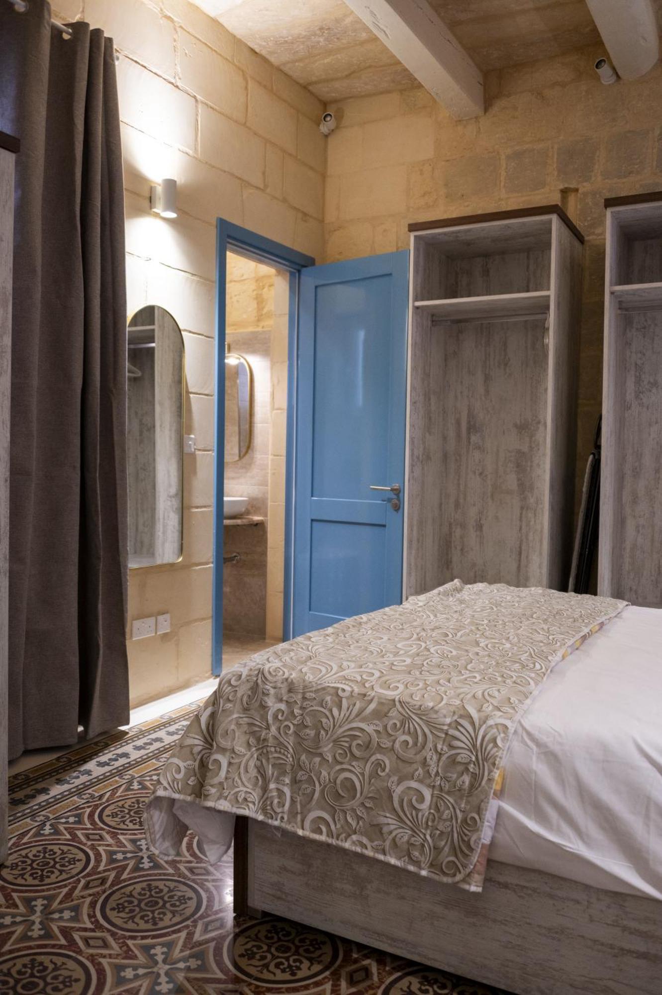 Apartment Valletta City Suites