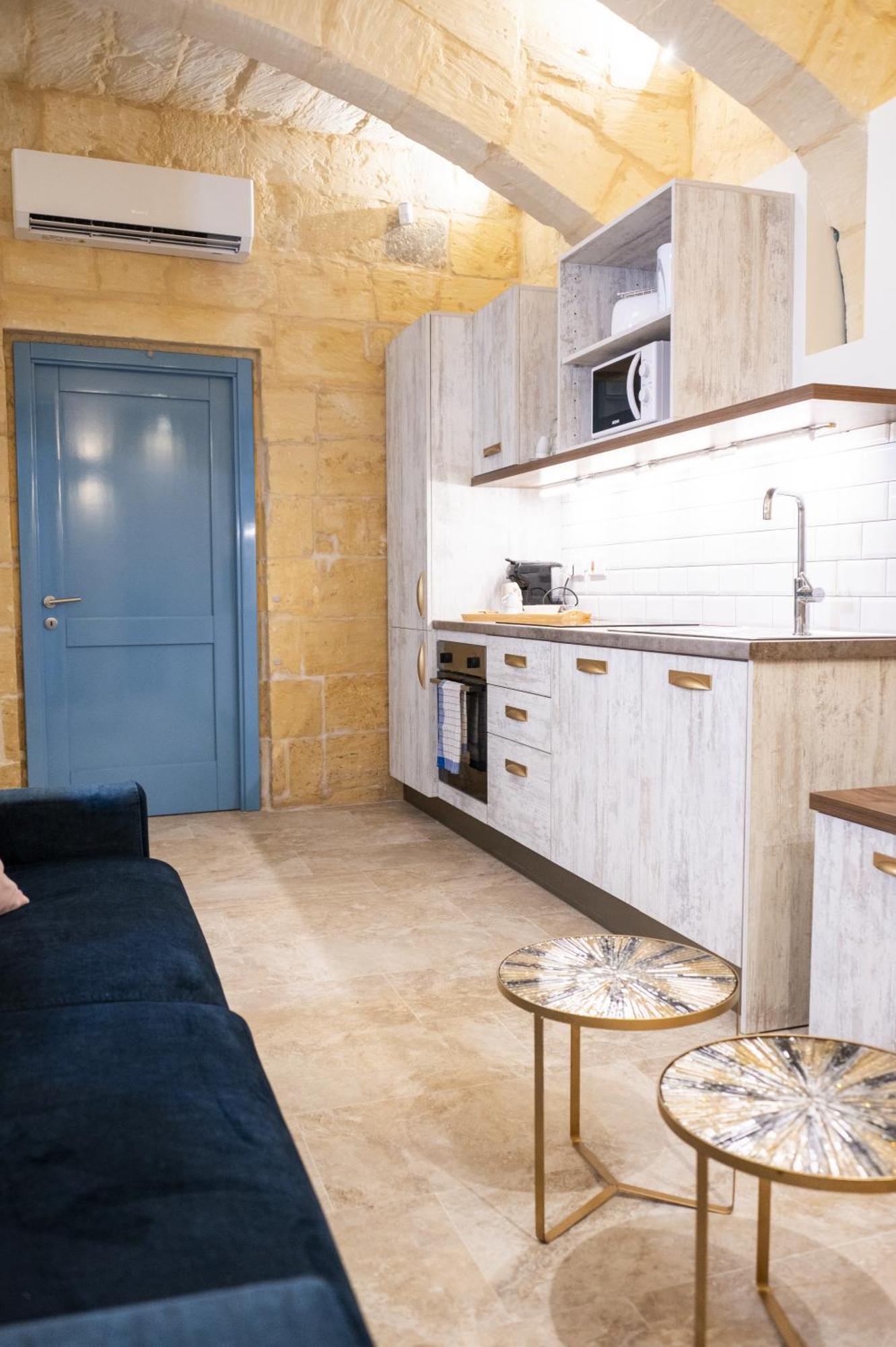 Apartment Valletta City Suites