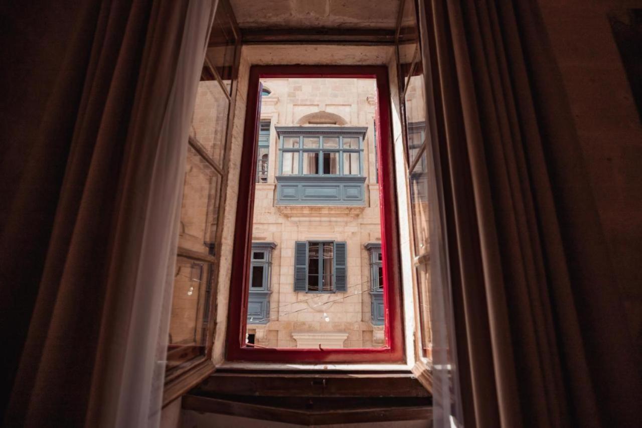 Luxury Year 1500s Palazzino In - Beautiful Rooftop Lounge Valletta