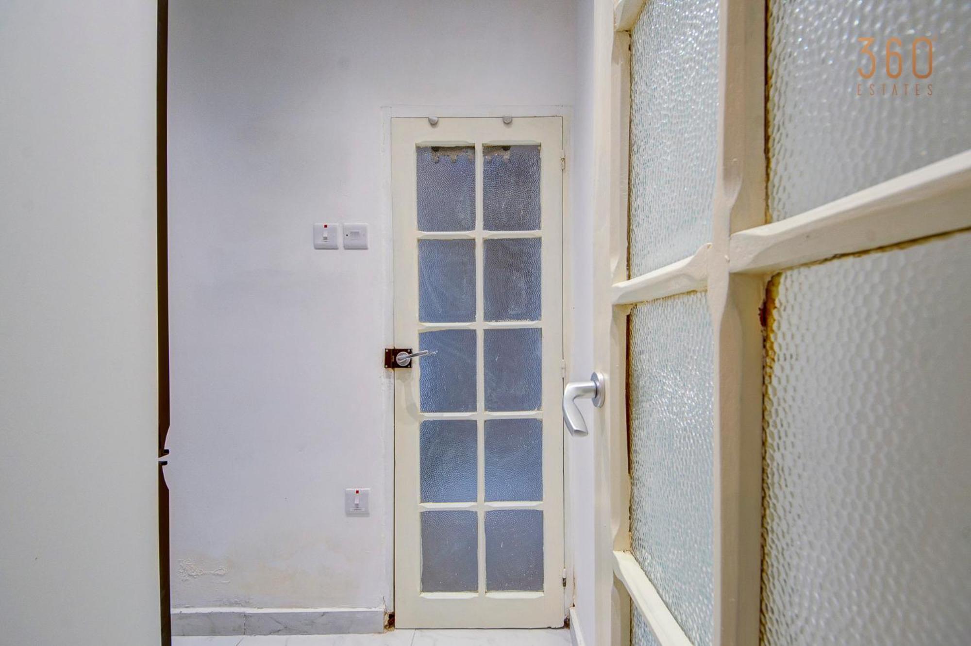 1br In The Centre Of By 360 Estates *