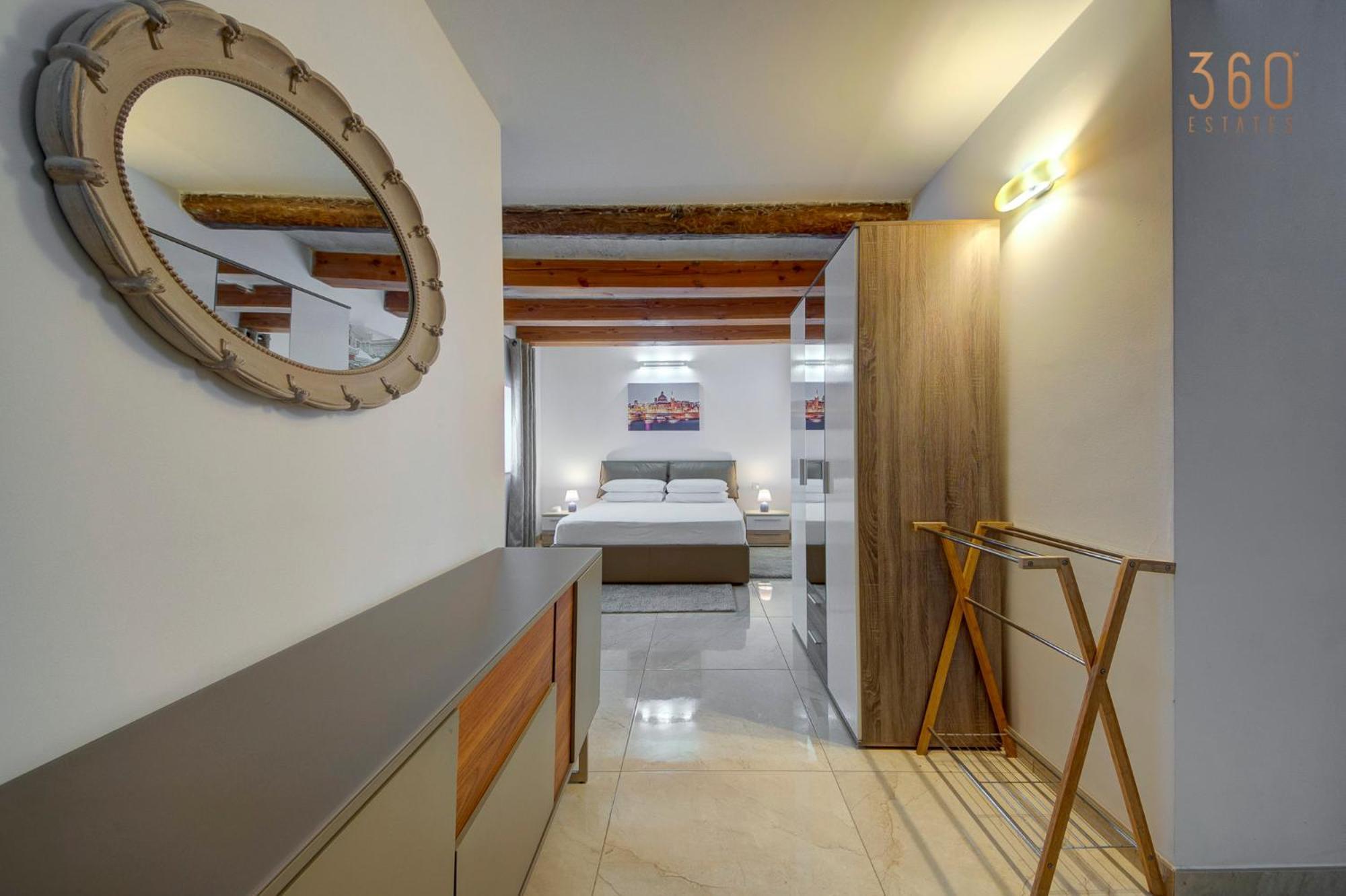 Duplex Penthouse In With Terrace Views By 360 Estates Apartment
