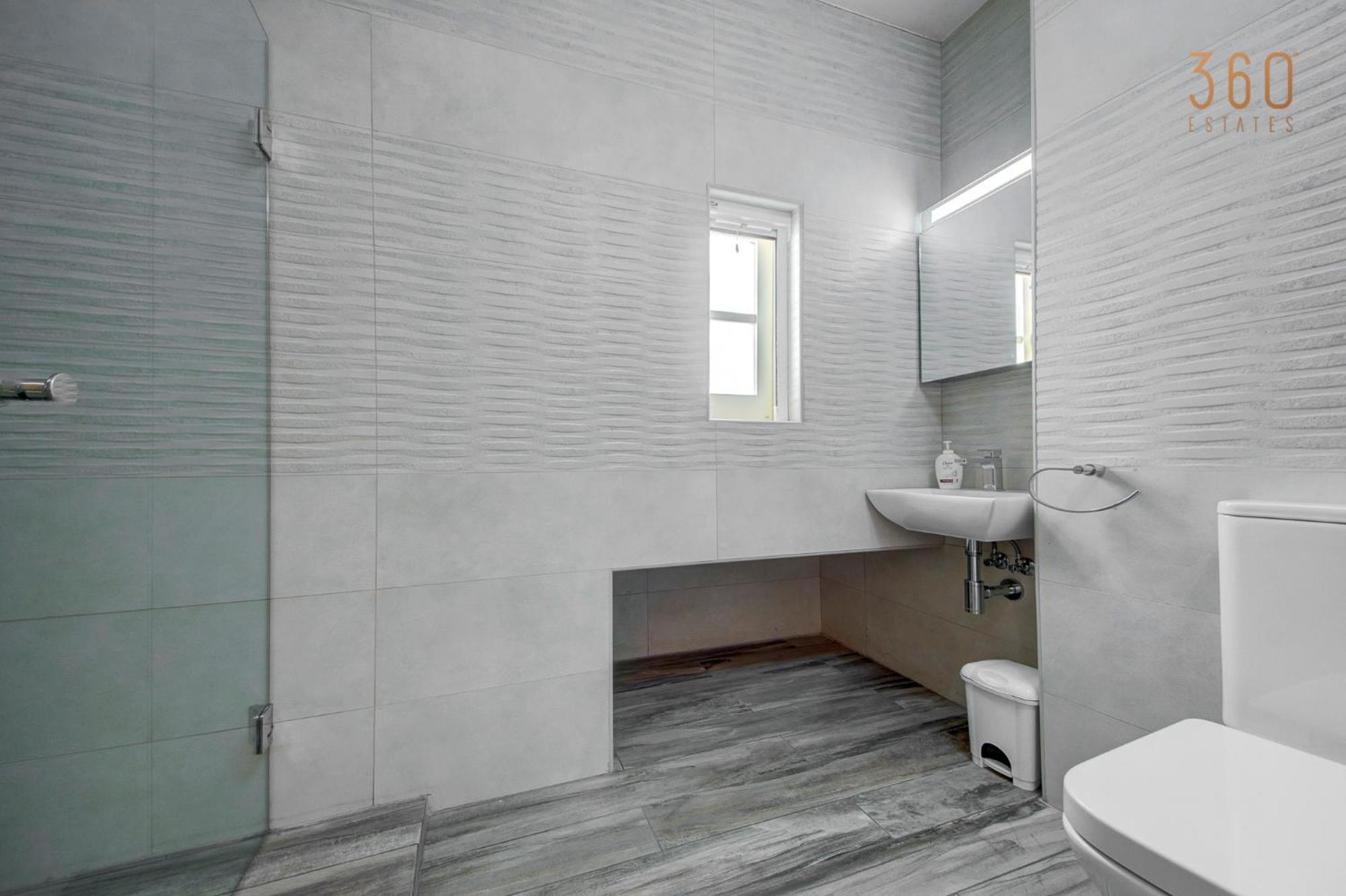 Duplex Penthouse In With Terrace Views By 360 Estates