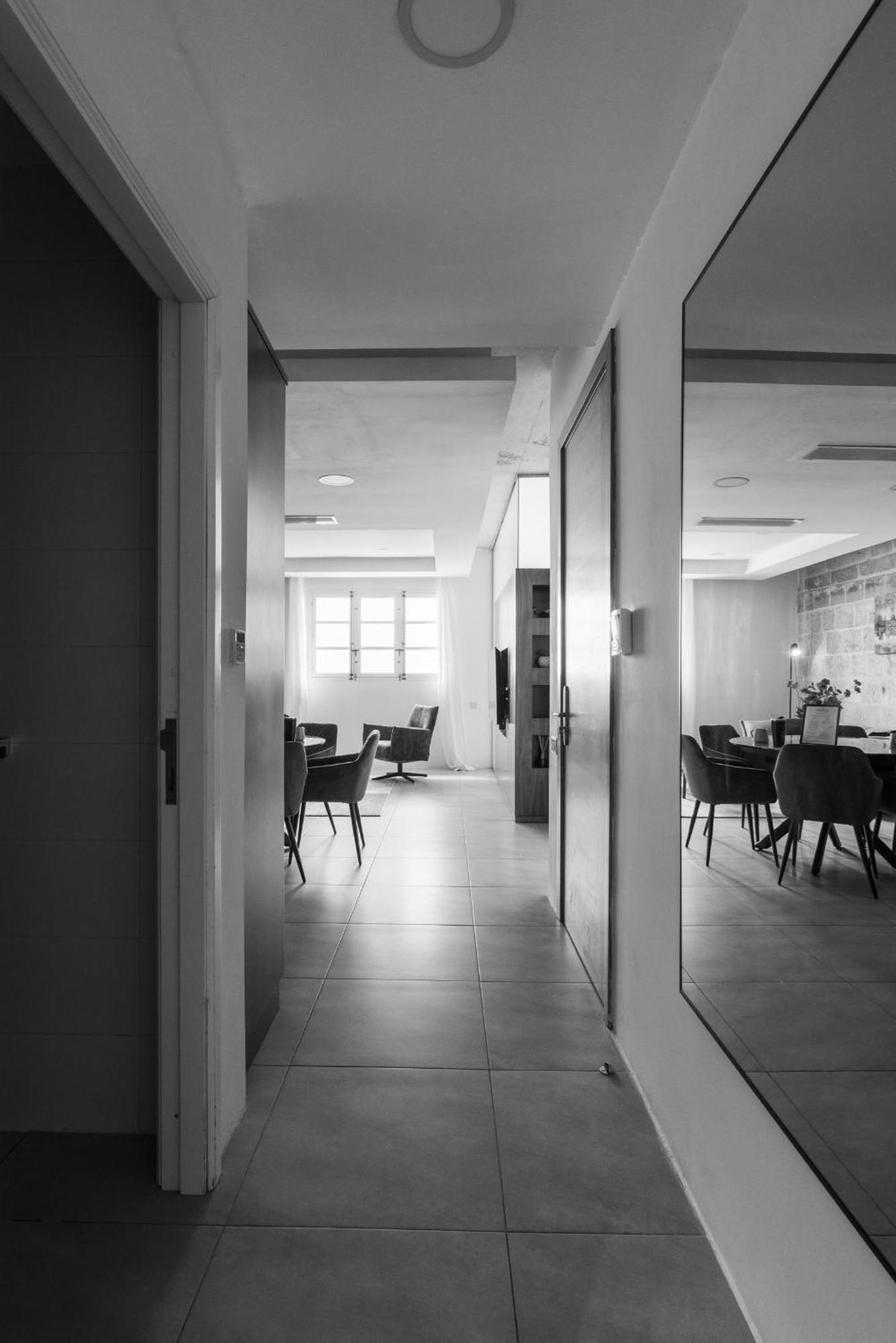 Apartment Stunning 2-bed In Heart Of