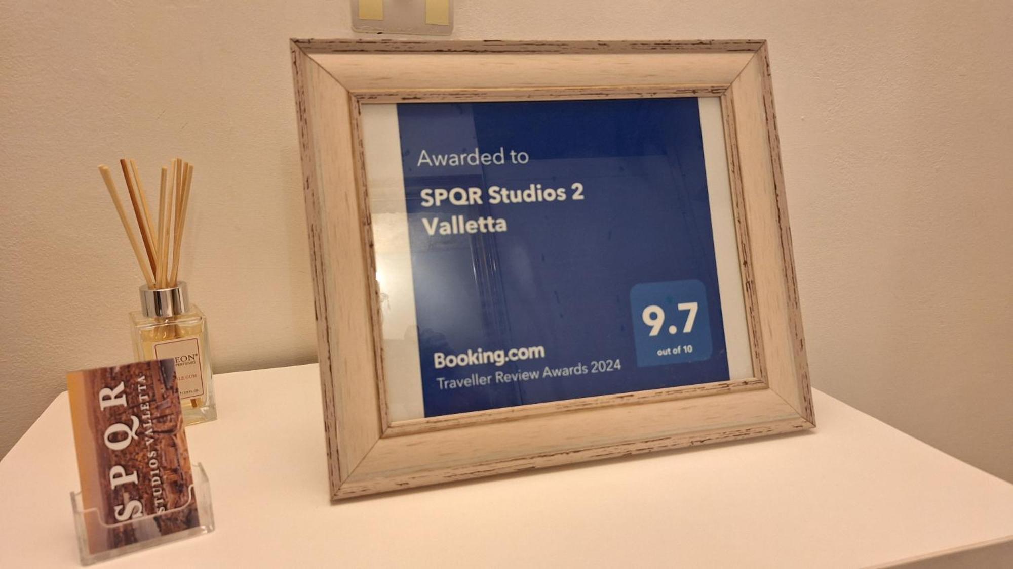 Spqr 2 * Valeta