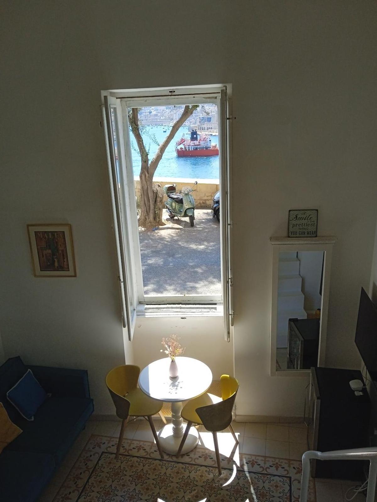 Apartment Grand Harbour Loft Valletta