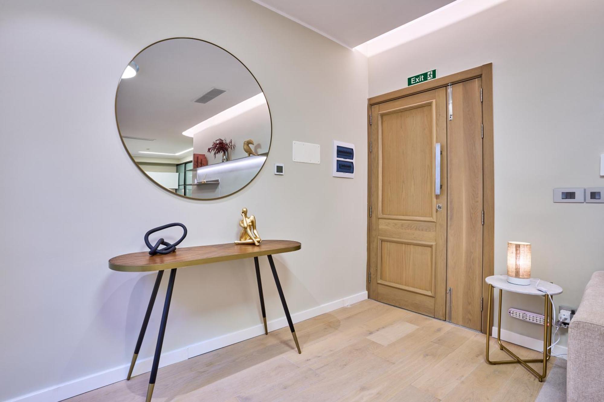 Modern Two Bedroom In *