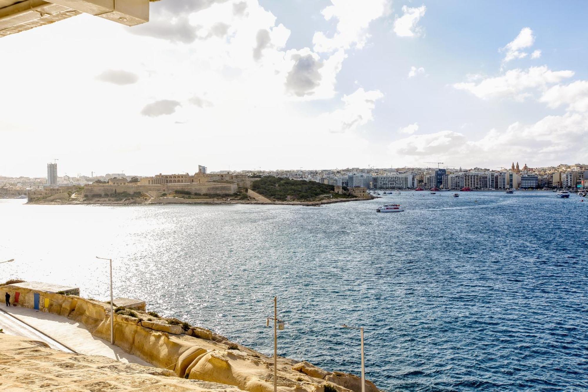 Apartment Cosy 1br In The Heart Of Vibrant By 360 Estates Valletta