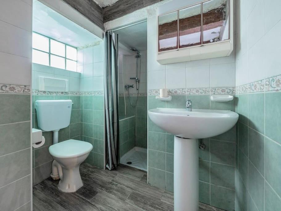 Seafront In Apartment *