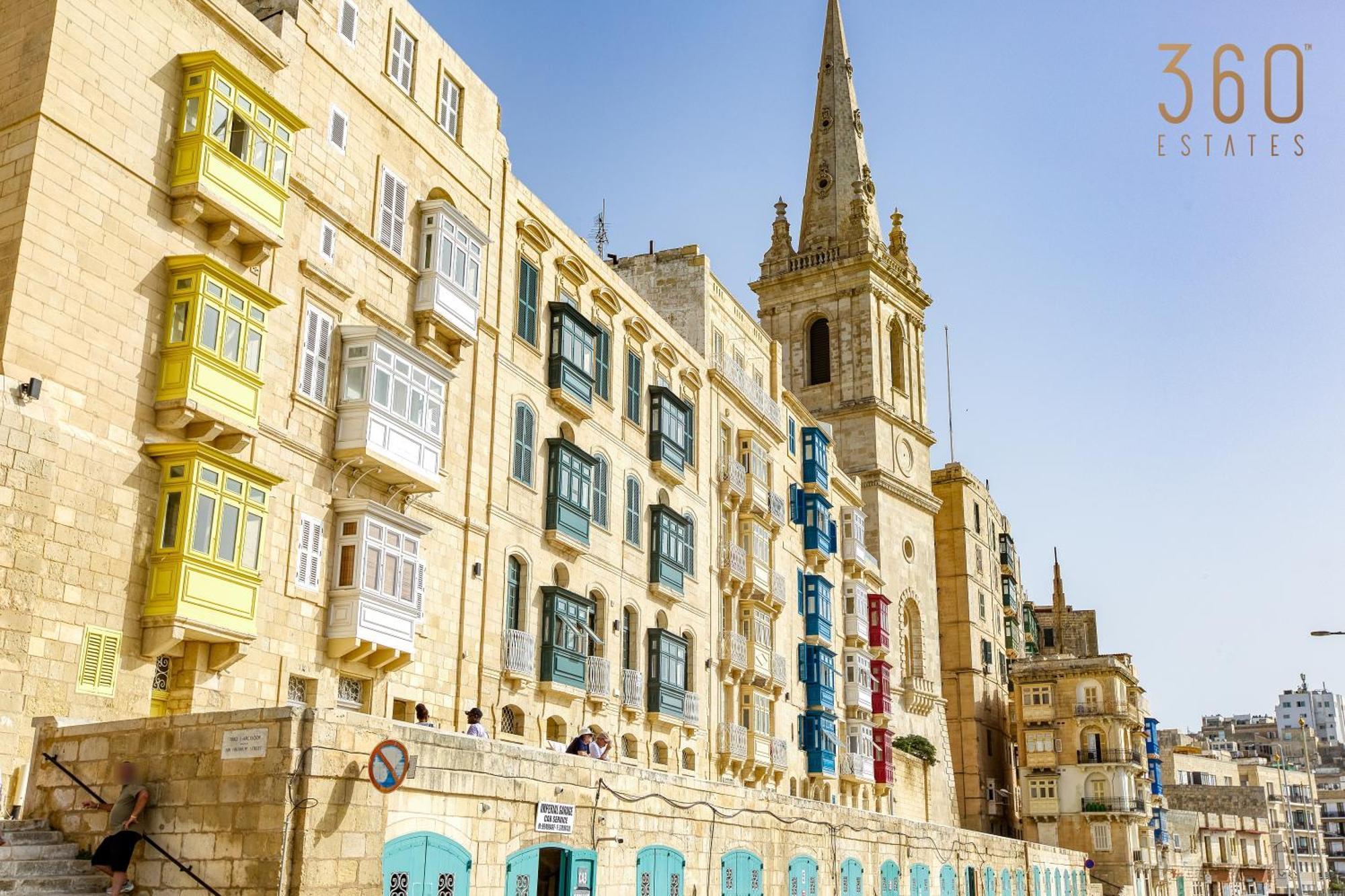 Duplex Penthouse In With Terrace Views By 360 Estates Apartment Valletta
