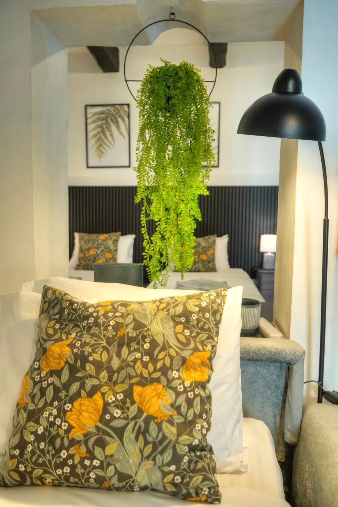 Cozy Flat. Swim 2 Minutes Walk. The Old Mcri1-1 * Valletta