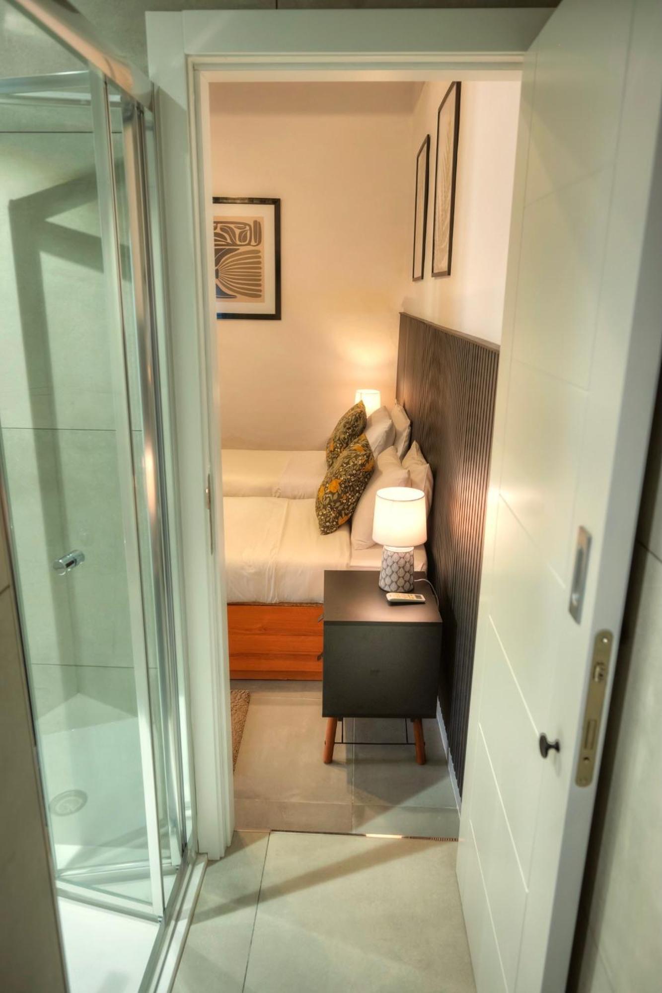 Cozy Flat. Swim 2 Minutes Walk. The Old Mcri1-1 Apartment Valletta