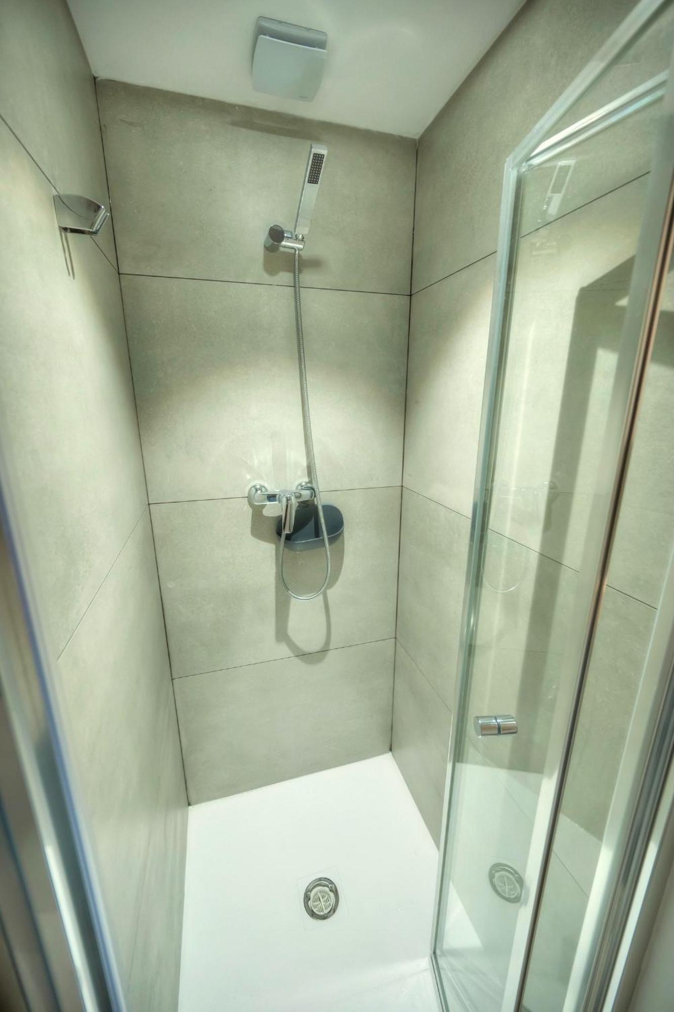 Cozy Flat. Swim 2 Minutes Walk. The Old Mcri1-1 Apartment *