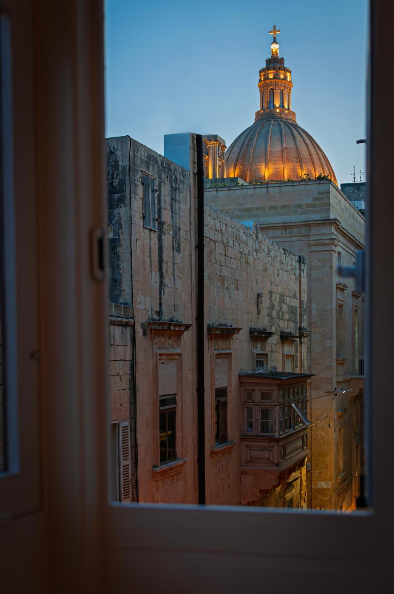 Collection Orangerie 401 Valletta