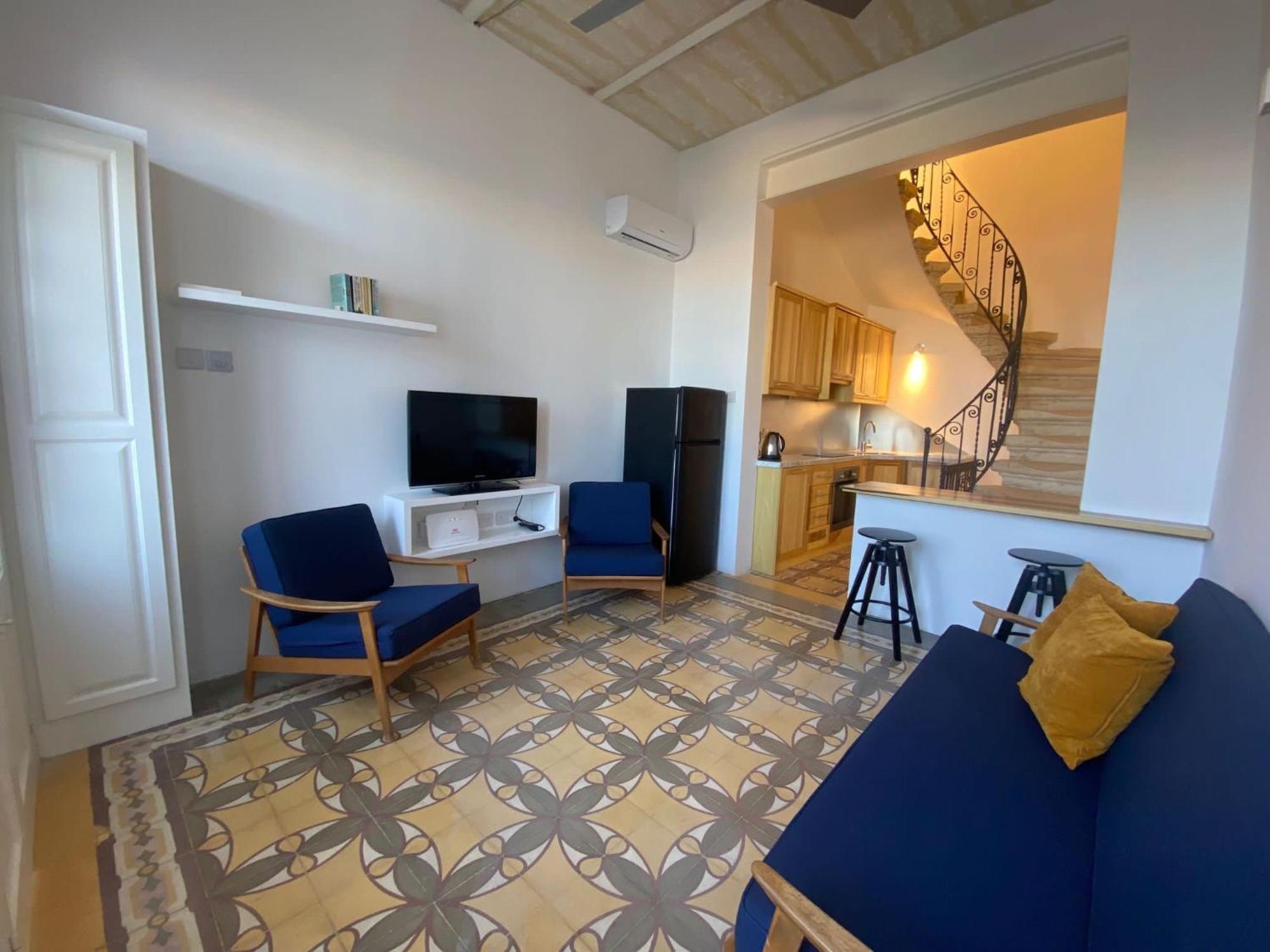 Seaview Townhouse *