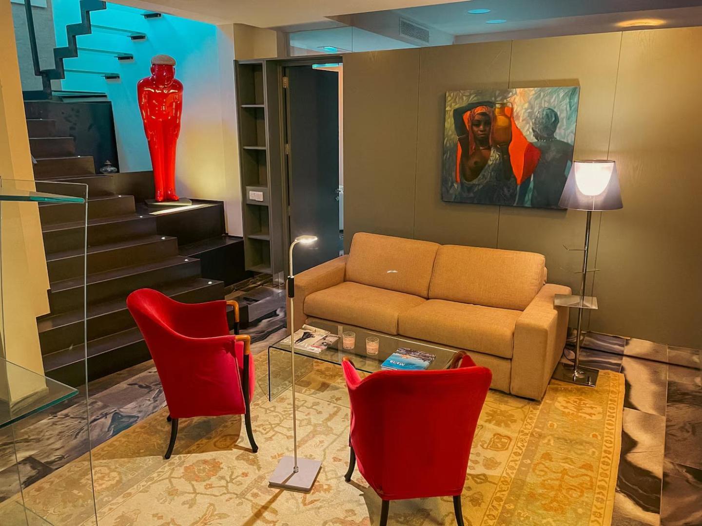 Penthouse With Jacuzzi & Panoramic Views - Heart Of Apartment *