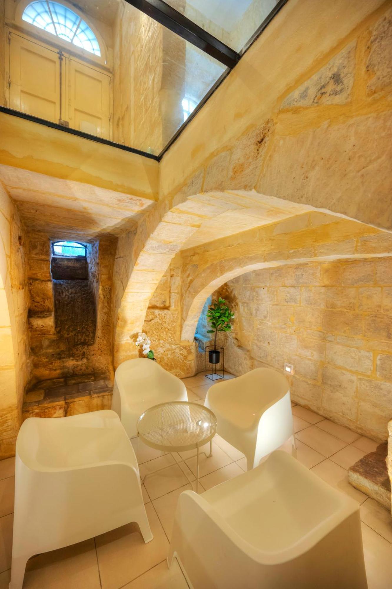 Magestic Palazzo, Jacuzzi On Roof Terrace Goval-3 Holiday home