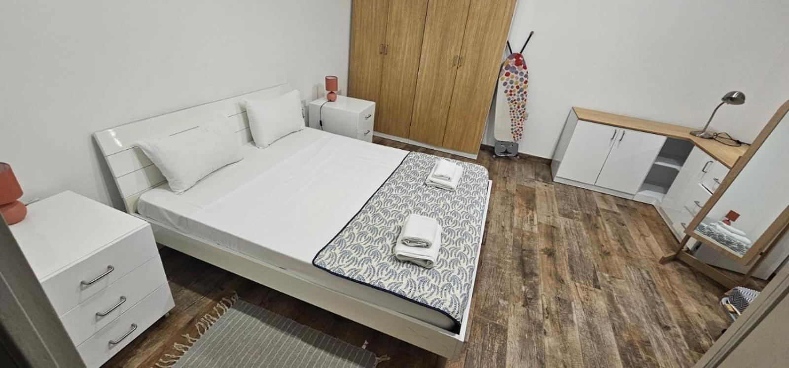 Stylish Pad Apartment *