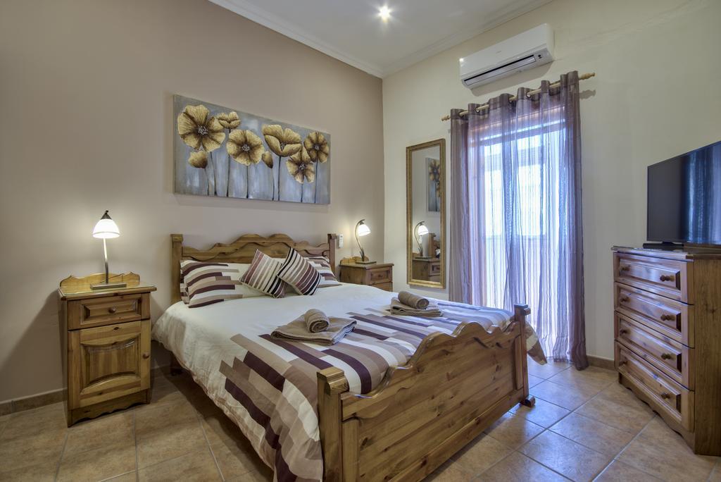 Apartment 19 *