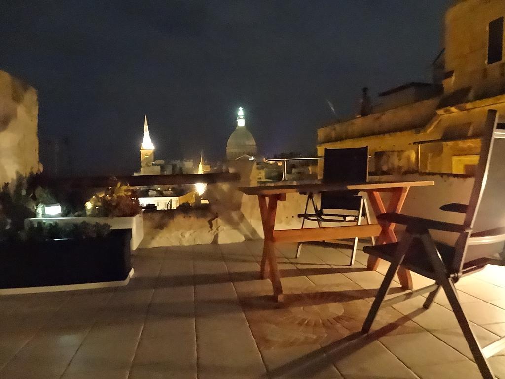 Topking Apartment