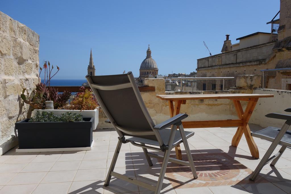 Topking * Valletta