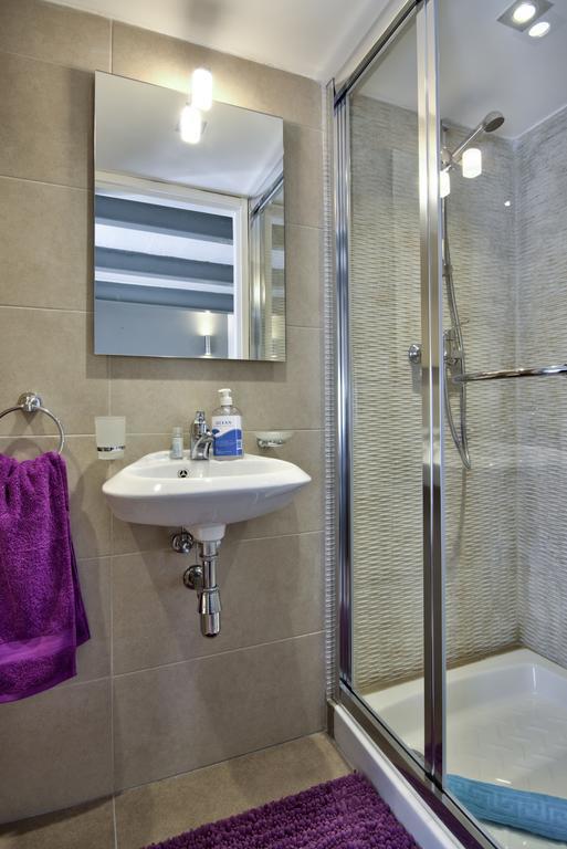Borgo 1 & 2 Bedroom Self-catering Units In Valletta