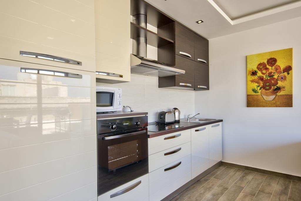 Apartment Luxe 3-bedroom Duplex Penthouse With Sea View Terrace And Jacuzzi *