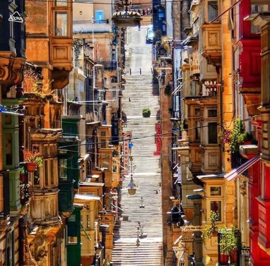 British 2* Valletta