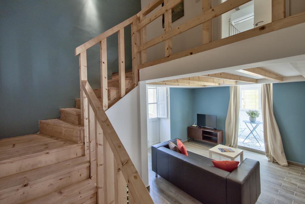 Borgo 1 & 2 Bedroom Self-catering Units In Valletta