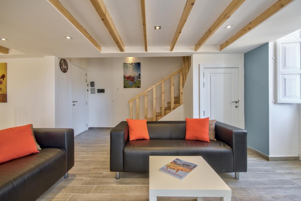 Apartment Borgo 1 & 2 Bedroom Self-catering Units In *