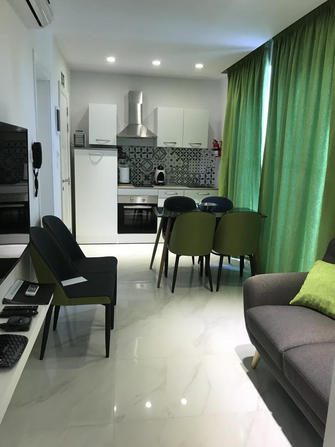 Jean De Valette Boutique Living Apartment