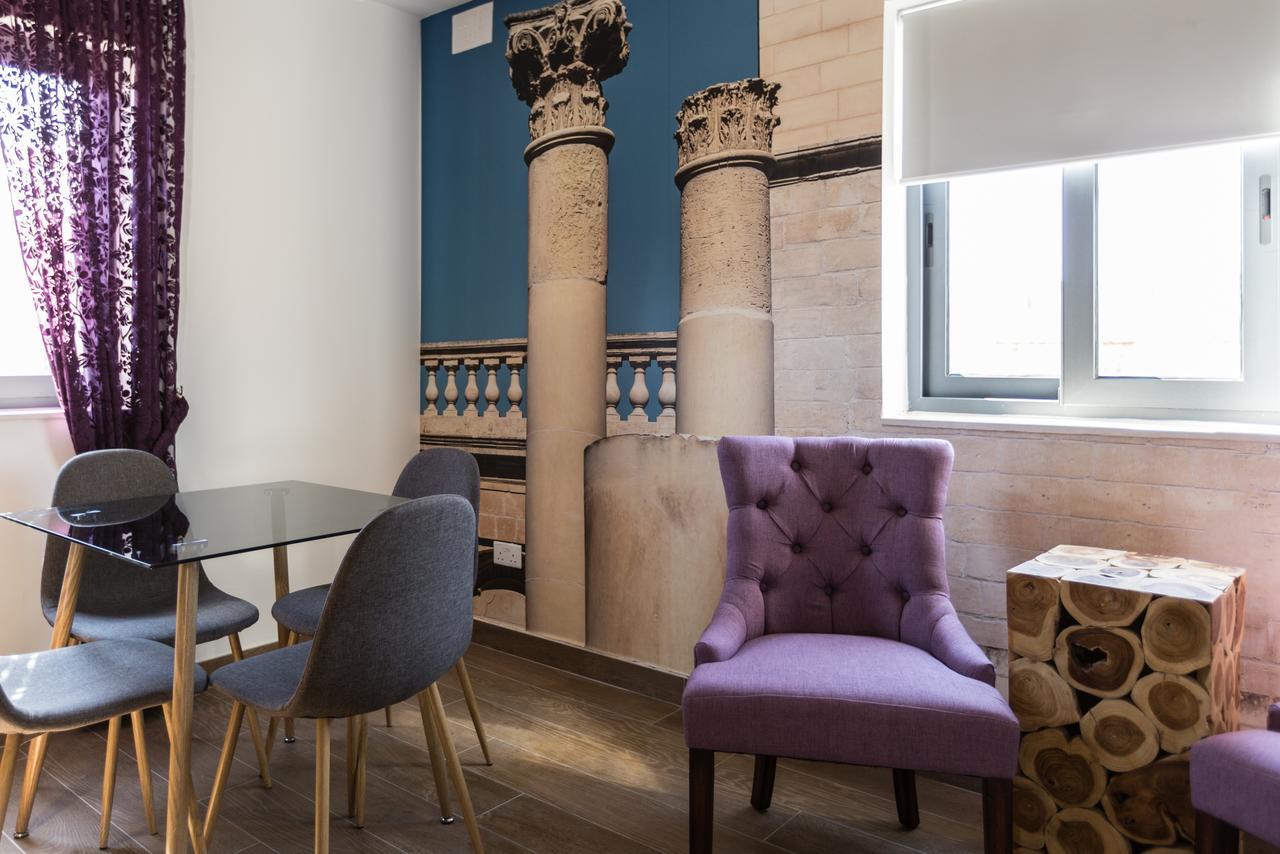 Jean De Valette Boutique Living *