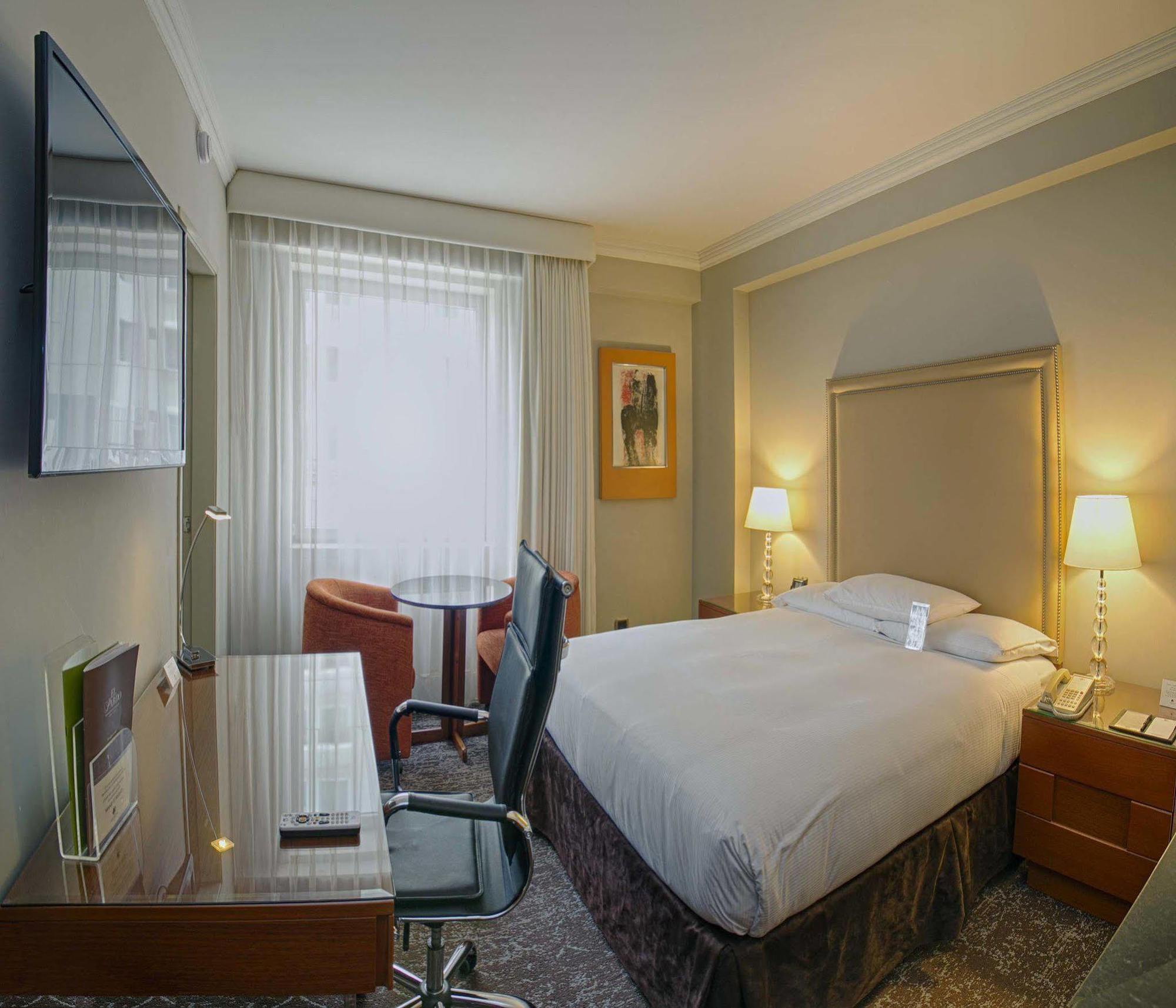 Merisi Aparthotel 2*
