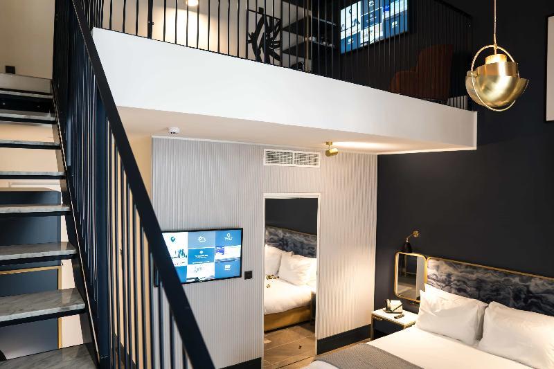 The Cumberland By Neu Collective Hotel 4*