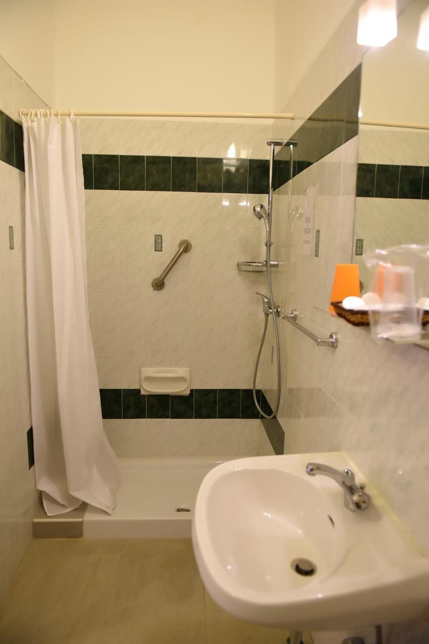 British Hotel 2*