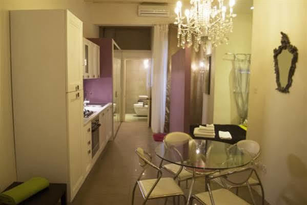 Sally Port Pads Apartment