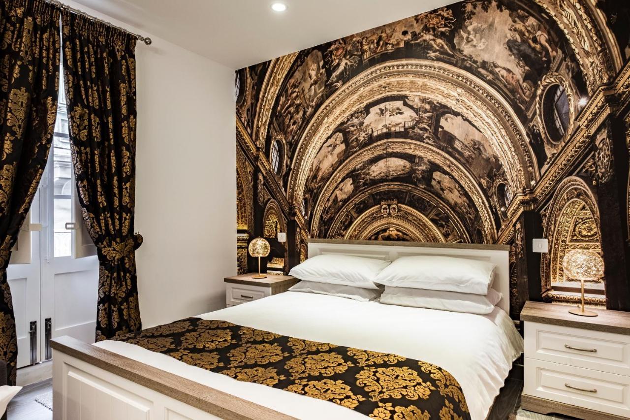 Jean De Valette Boutique Living *