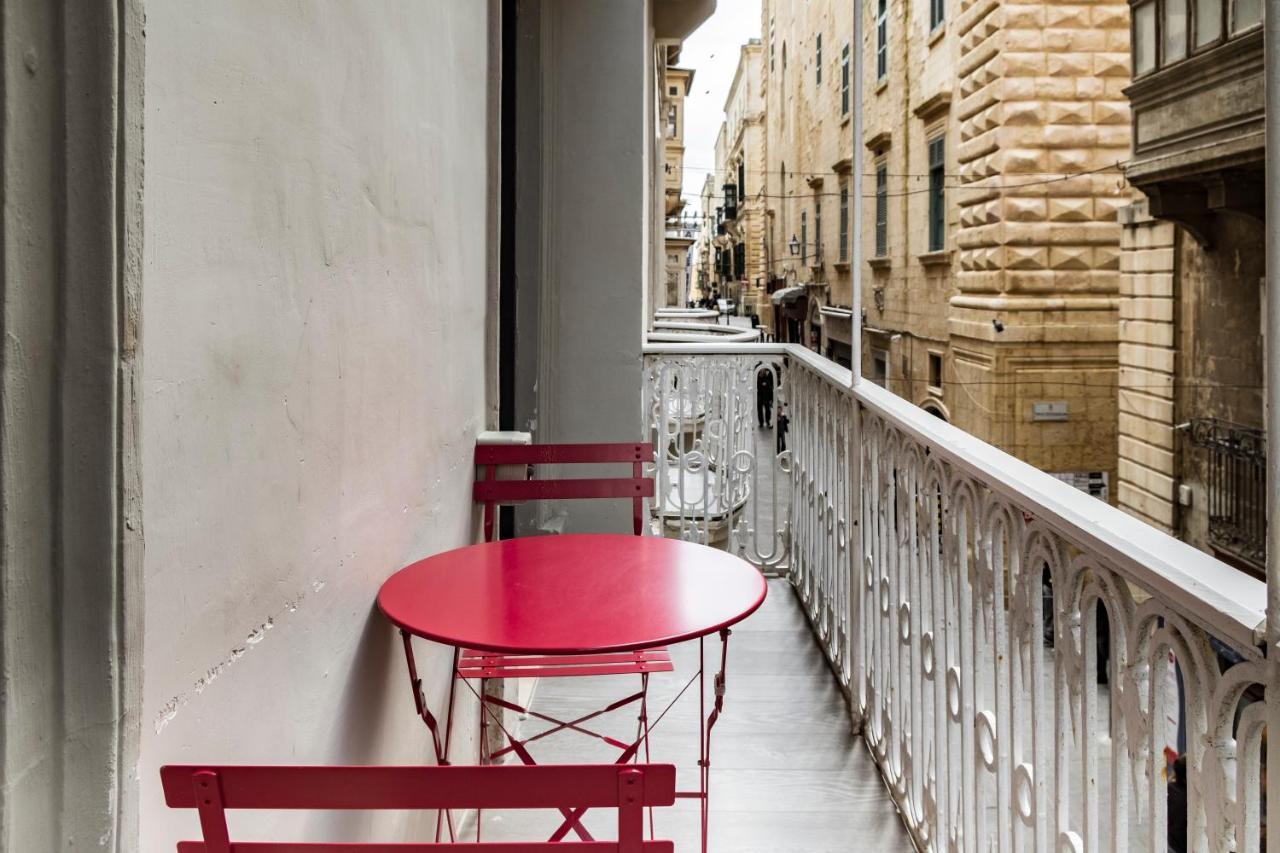 Jean De Valette Boutique Living Apartment